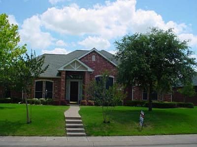 1st image of 112 Robin Glen Ln