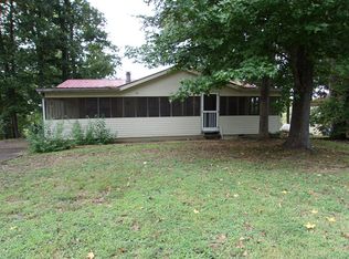 1459 Driftwood Subd Rd, Lobelville, TN 37097