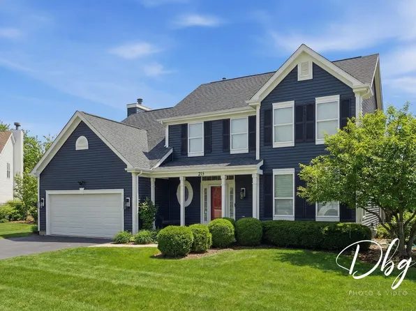 275 N Cambridge Ct, Grayslake, IL 60030