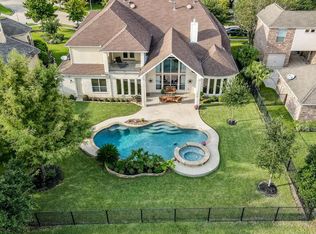 18615 N Thomas Shore Dr, Cypress, TX 77433