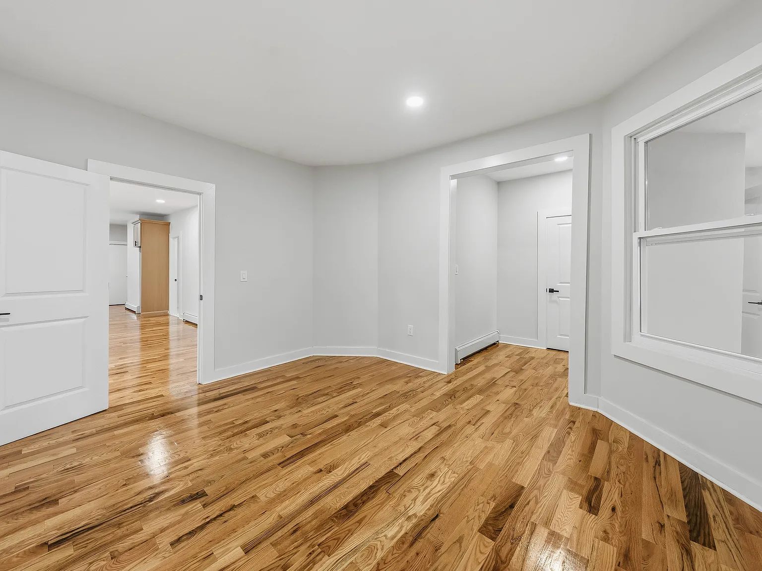 26 Rhode Island Avenue - 1 FL — Photo 3