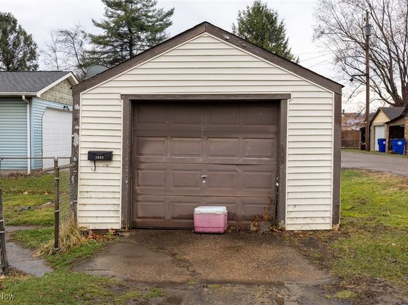 1651 Cleveland Ave, East Liverpool, OH 43920