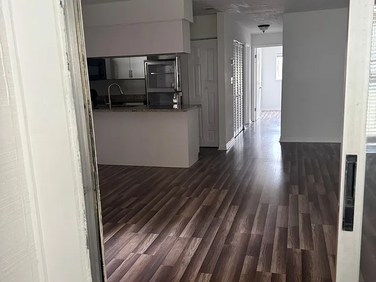 111 N Pearl St #113-3D — Photo 12