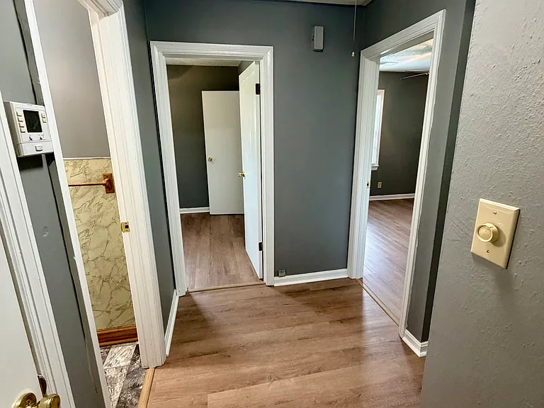 208 Crescent Dr — Photo 12