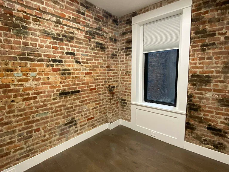 49 Prince St #12 — Photo 3