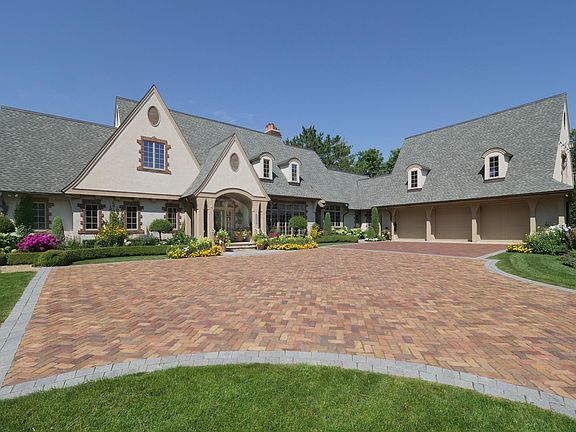 4th image of 325 Highcroft Ln