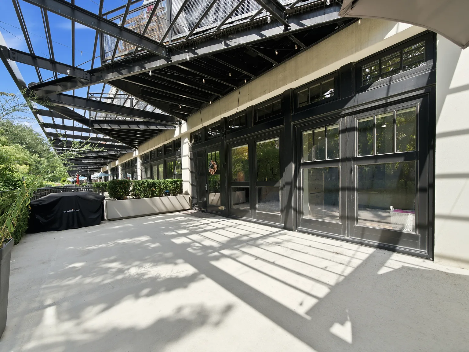 2 bed, $3,395 — Photo 4