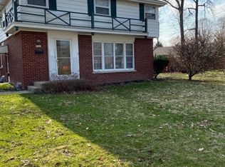 3581 S Massachusetts Ave, Milwaukee, WI 53220