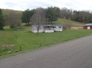4400 Wesendonck Rd, Bland, VA 24315