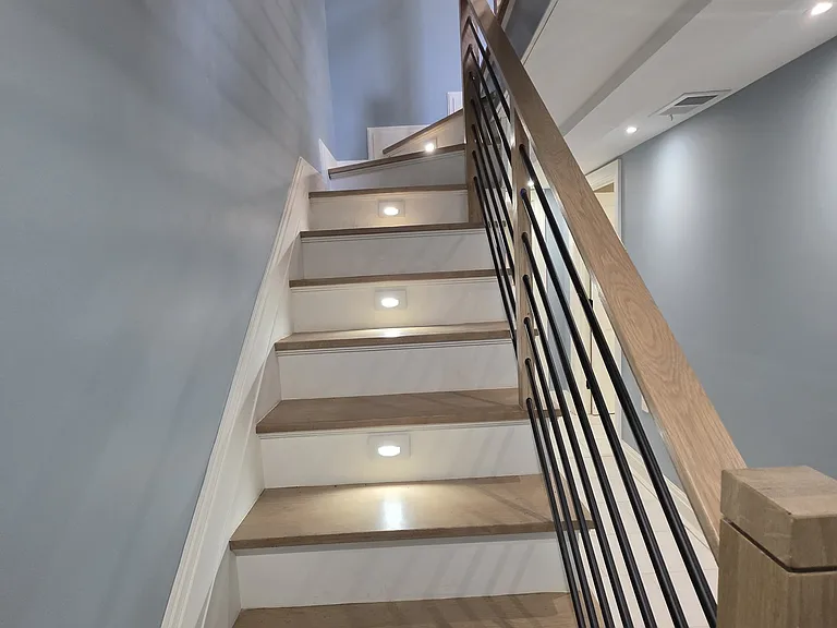 1453 Morris Ave #2 — Photo 15