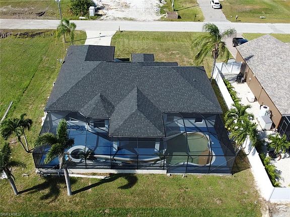 5th image of 307 NW 27th AVE