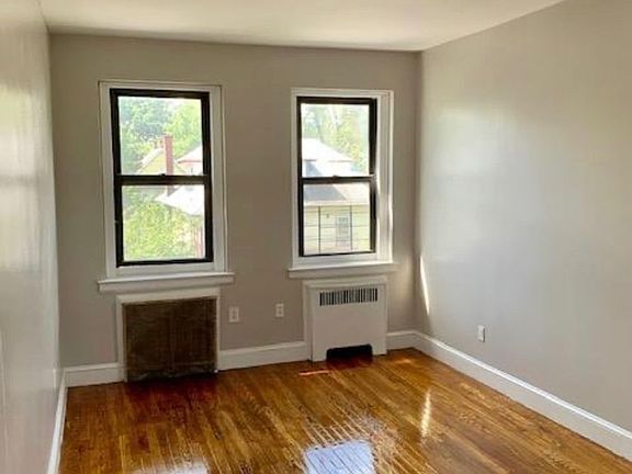 2nd image of 67 Lenox Ave APT 3E