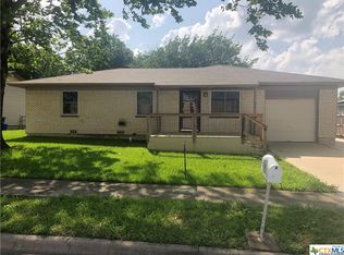 406 Ridge St, Copperas Cove, TX 76522