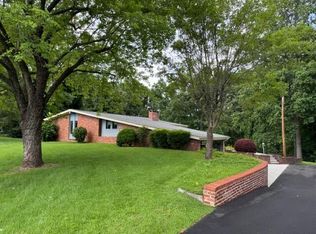 2414 Woodchuck Dell, Morristown, TN 37814