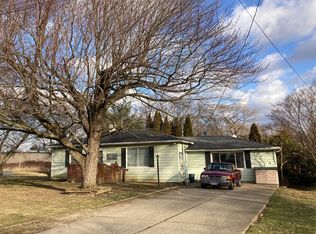 706 W 18th St, Ashland, OH 44805
