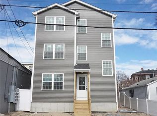 359 Willard Ave #3, Providence, RI 02907