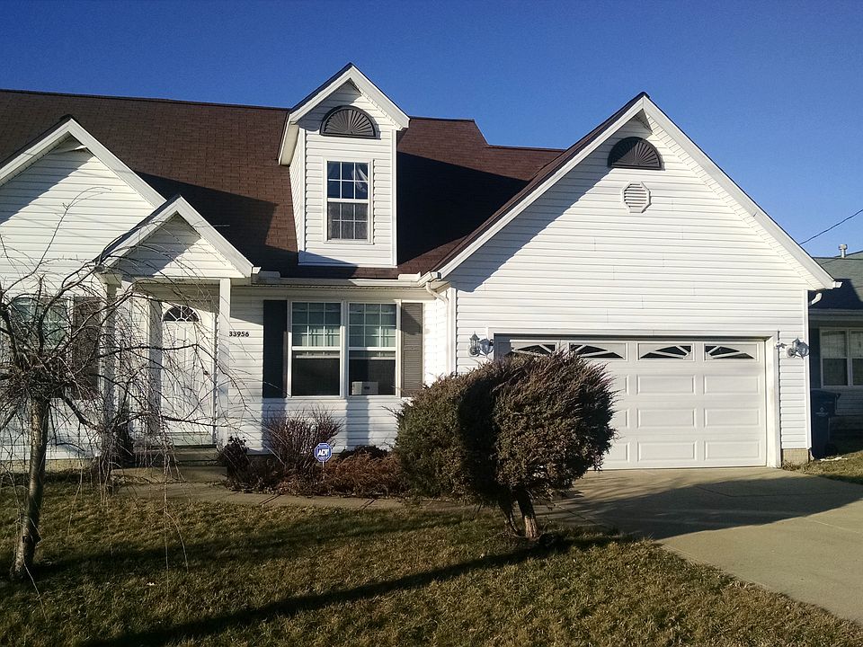 2nd image of 33956 Floraline Ave