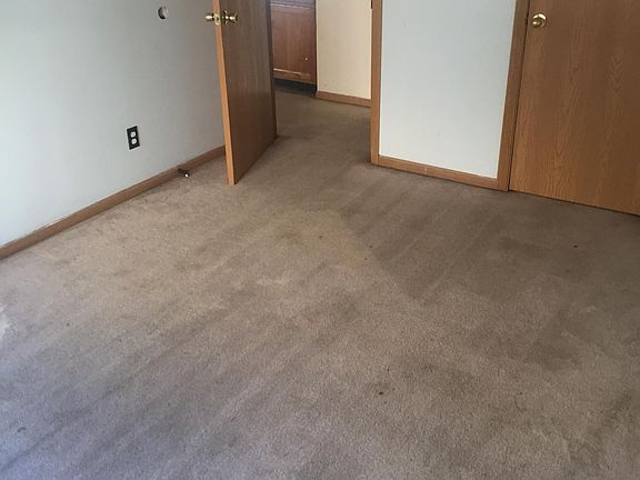 3rd image of 2324 Ashland Cir APT 7