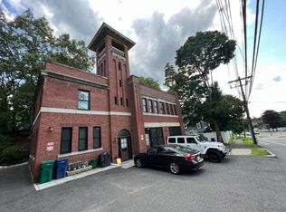 2044 Beacon St #A3, Waban, MA 02468