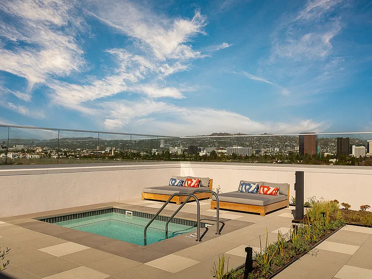 The Parker — Photo 12