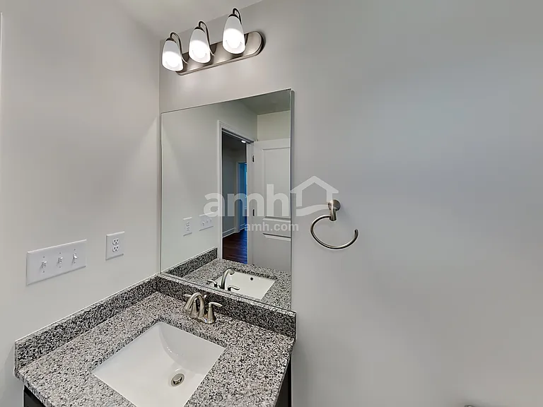 5035 Hudson Valley Dr — Photo 27