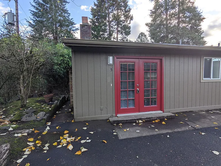 West Slope Apartments — Photo 66