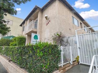 1524 S Bundy Dr APT 3, Los Angeles, CA 90025