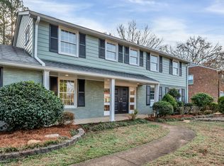 1032 Edwin Warner Dr, Nashville, TN 37205