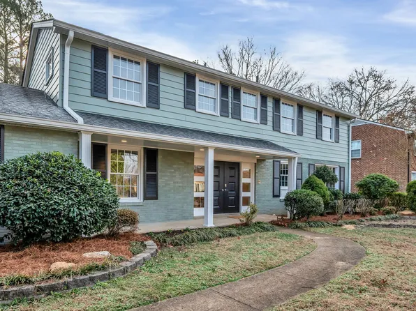 1032 Edwin Warner Dr, Nashville, TN 37205