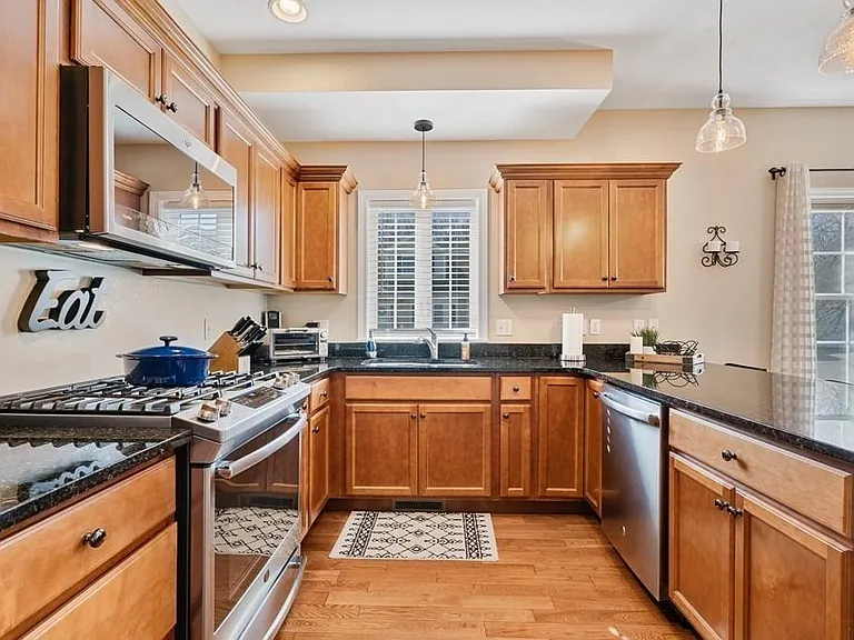 20 Denworth Bell Cir — Photo 10