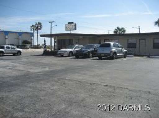 3rd image of 1227 N Atlantic Ave