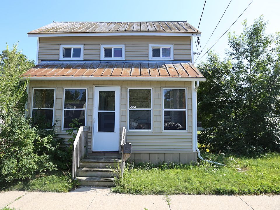 2nd image of 605 E Main St