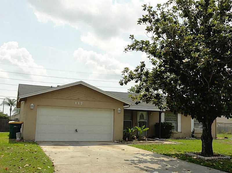 1st image of 117 Poinsettia Dr