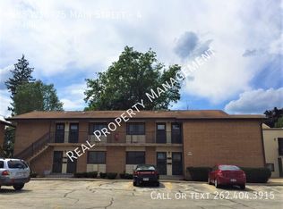 N88W16775 Main St #4, Menomonee Falls, WI 53051
