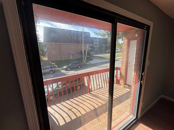 4th image of 2541 Shelmire Ave #B