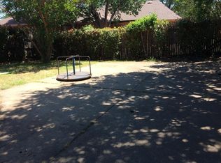 1152 Highpoint Rd, Bedford, TX 76022