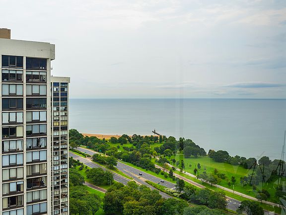 2nd image of 5415 N Sheridan Rd APT 3611