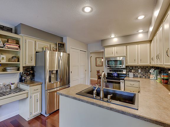 5th image of 12905 130th Street Ct