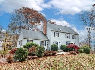 29 Doubleday Ln, Ridgefield, CT 06877