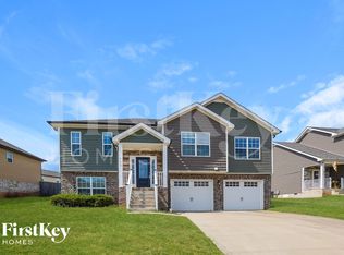 467 Mirren Cir, Clarksville, TN 37042