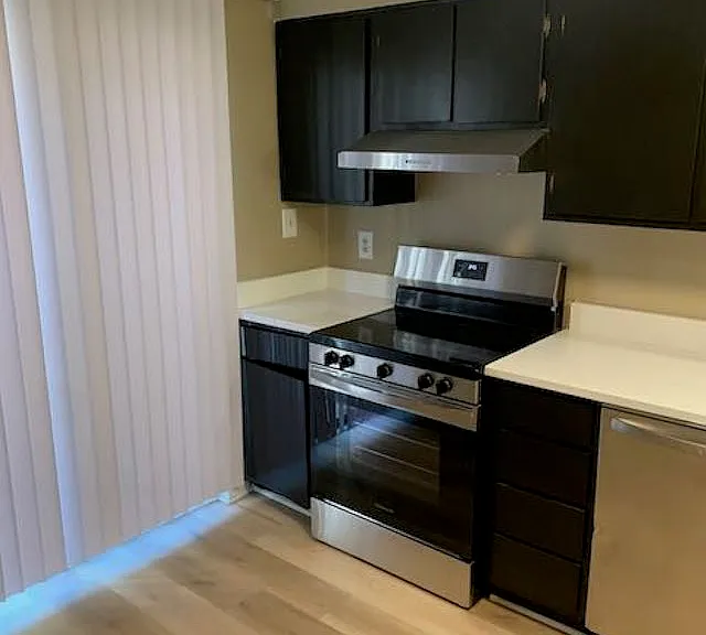 3105 Fairington Dr — Photo 19