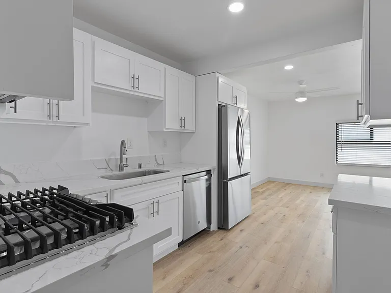 1714 Camino de la Costa — Photo 4