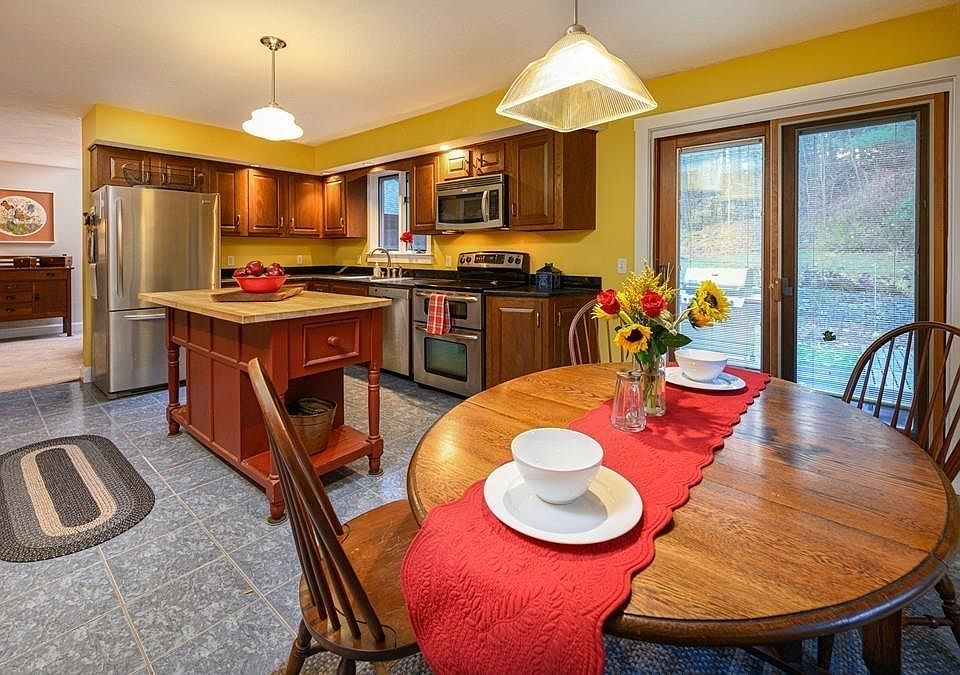 103 Lee St, West Boylston, MA 01583 Zillow