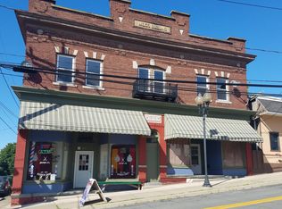403 Church St FLOOR 2, Jessup, PA 18434