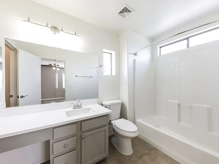 22052 N 30th Dr — Photo 12