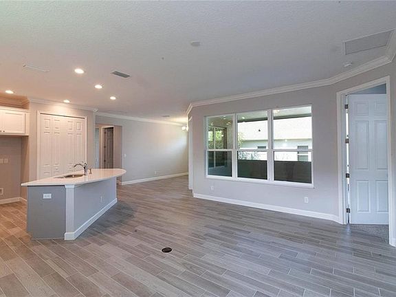 3rd image of 8028 Bridgeport Bay Cir