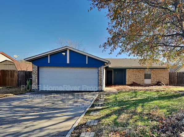 5223 Windy Meadow Dr, Arlington, TX 76017