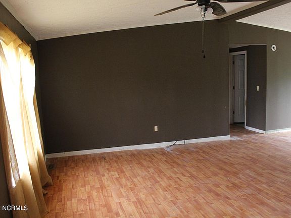 5th image of 110 Ole Field Cir
