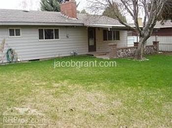 2nd image of 1180 Corinne Ave