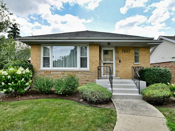 7637 W Armitage Ave, Elmwood Park, IL 60707